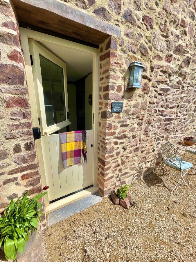 Luxborough Slowley Farm Cottage מראה חיצוני תמונה