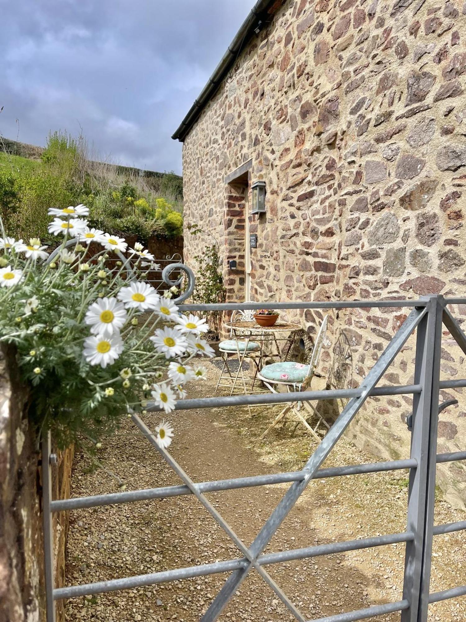 Luxborough Slowley Farm Cottage חדר תמונה